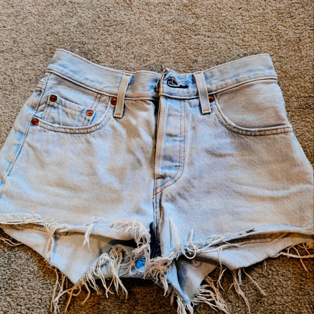 **2/$60** BUNDLE & & SAVE!!   Levi's Jean shorts